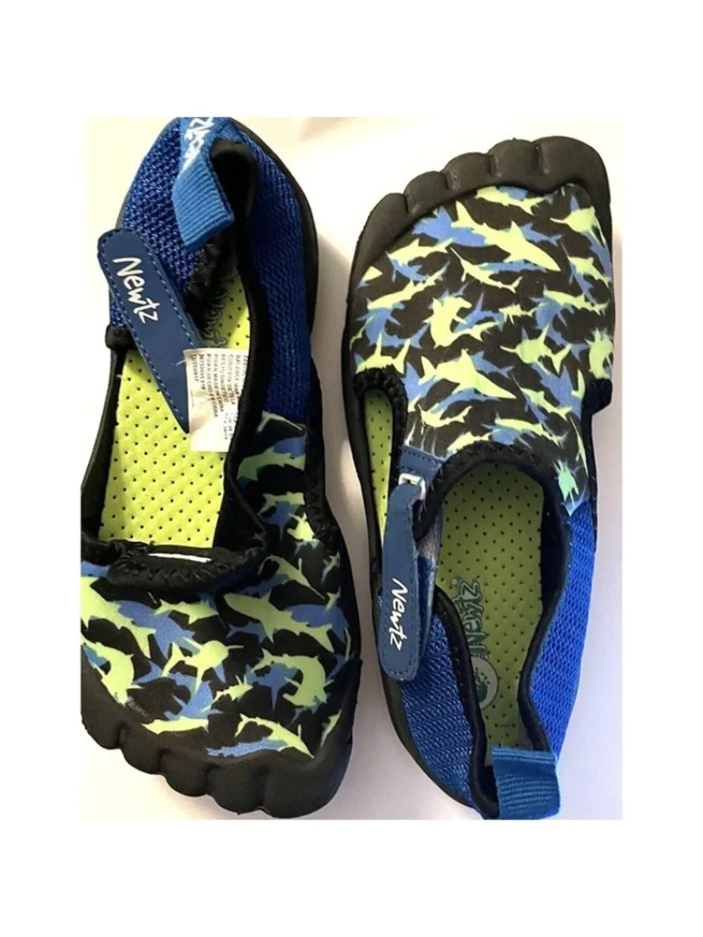 Newtz Water Shoes Girl/Boys Children Size 11/12 Bumper Toe Swim Sandal Blue/Grn